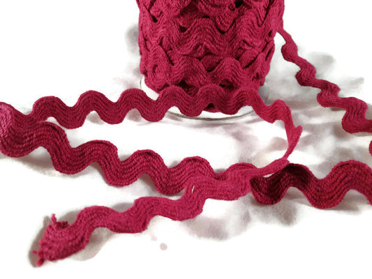 Cranberry Jumbo Ric Rac Ribbon